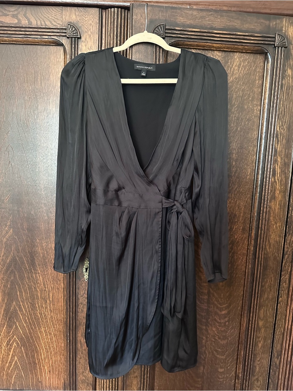 Banana Republic Black Long Sleeve Wrap Dress